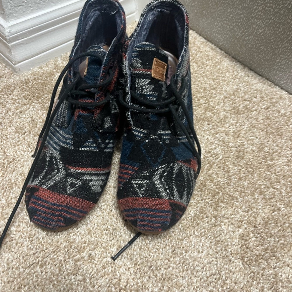 Toms Multicolor Patterned Heeled Boots